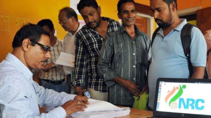 Supreme Court extends the final publication of NRC deadline from July 31 to August 31, 2019 Supreme Court extends the final publication of NRC deadline from July 31 to August 31, 2019- India TV