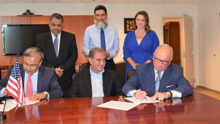 Pak hires lobbyists Holland & Knight to advance its interests in US Pak hires lobbyists Holland & Knight to advance its interests in US- India TV