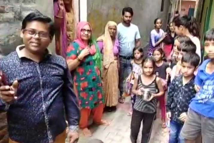 Residents of "Pakistan Wali Gali" in Greater Noida Residents of "Pakistan Wali Gali" in Greater Noida- India TV