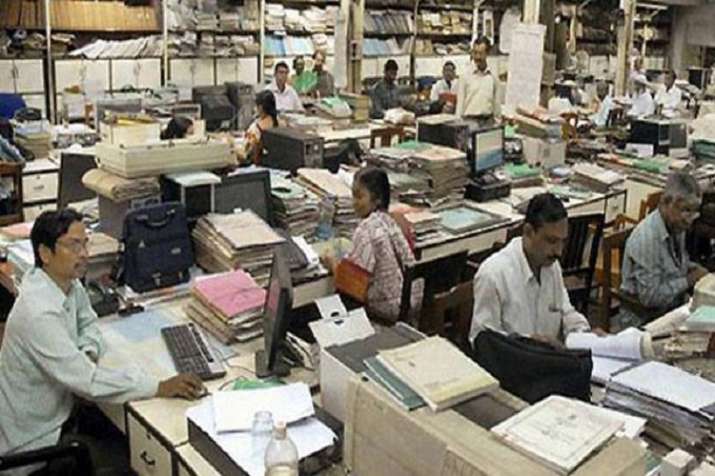 GOVT EMPLOYYES GOVT EMPLOYYES- India TV