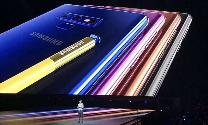 Samsung may launch wireless charger along with Note 10 Samsung may launch wireless charger along with Note 10- India TV Paisa