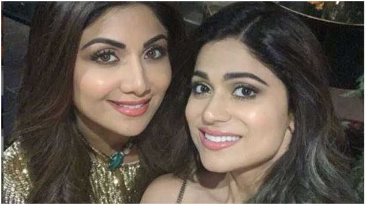 Shilpa shetty and shamita shetty Shilpa shetty and shamita shetty- India TV