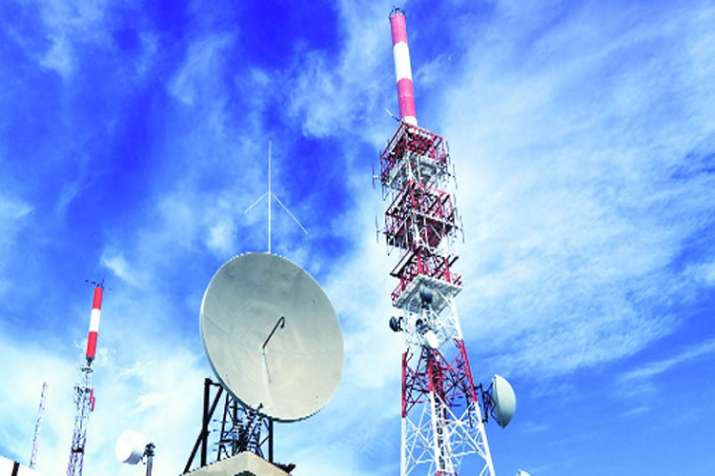 Inter-ministerial panel clears draft RFP to select auctioneer for 2019 spectrum sale Inter-ministerial panel clears draft RFP to select auctioneer for 2019 spectrum sale- India TV Paisa