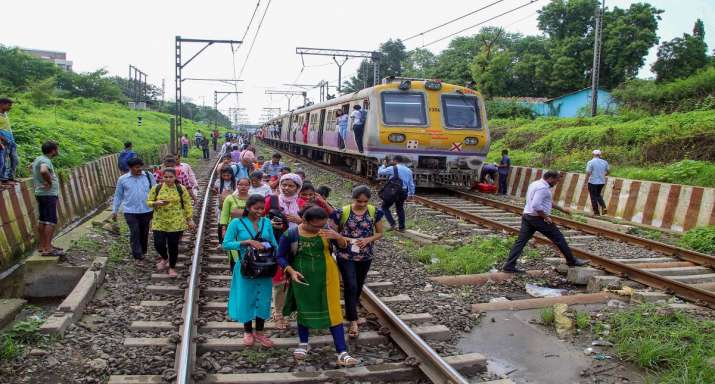 train train- India TV