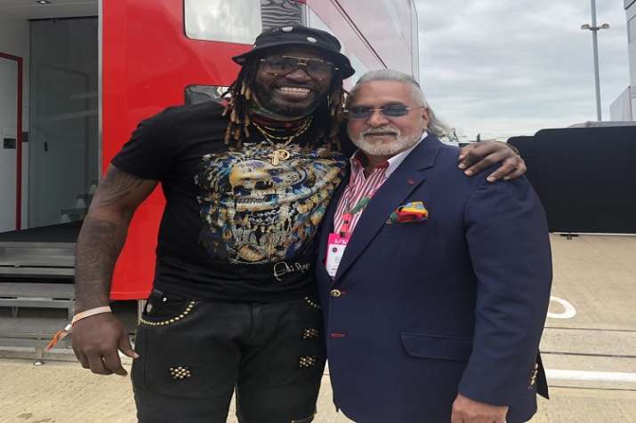 vijay mallya on being trolled over chris gayle picture social media said ask this to your banks vijay mallya on being trolled over chris gayle picture social media said ask this to your banks- India TV Paisa