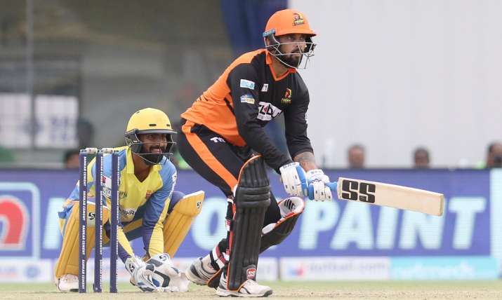 Murali Vijay Play with Left Hand Murali Vijay Play with Left Hand- India TV