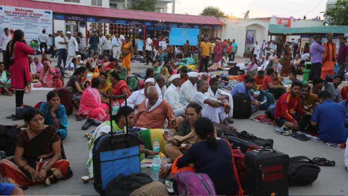 â€˜à¤…à¤®à¤°à¤¨à¤¾à¤¥ à¤¯à¤¾à¤¤à¥à¤°à¤¿à¤¯à¥‹à¤‚ à¤•à¥‹ à¤•à¤¶à¥à¤®à¥€à¤° à¤›à¥‹à¤¡à¤¼à¤¨à¥‡ à¤•à¤¾ à¤ªà¤°à¤¾à¤®à¤°à¥à¤¶ à¤¦à¥‡à¤¨à¤¾ à¤•à¥à¤°à¥‹à¤§à¤¿à¤¤ à¤•à¤°à¤¨à¥‡ à¤µà¤¾à¤²à¤¾ à¤¹à¥ˆâ€™- India TV