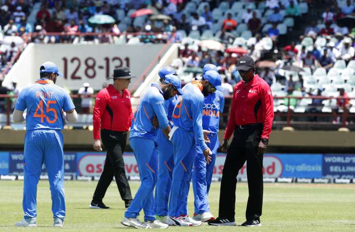 IND vs WI 1st ODI: बारिश की भेंट चढ़ा पहला वनडे मैच, 11 अगस्त को खेला जाएगा दूसरा वनडे IND vs WI 1st ODI: बारिश की भेंट चढ़ा पहला वनडे मैच, 11 अगस्त को खेला जाएगा दूसरा वनडे- India TV