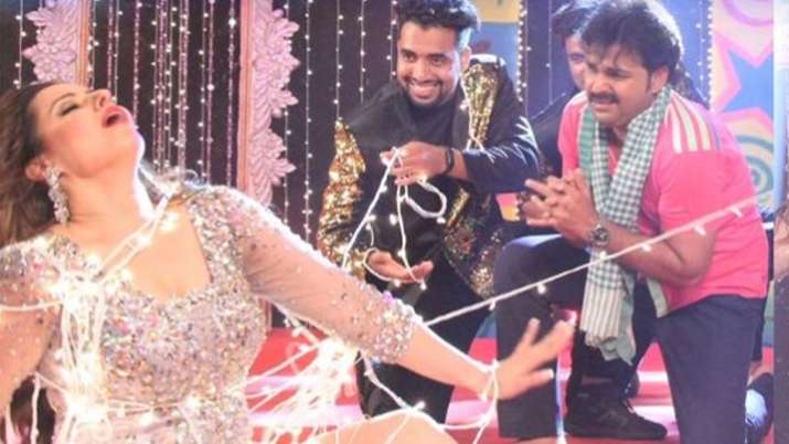 2019 #Pawan Singh & Madhu Sharma Ka Superhit... 2019 #Pawan Singh & Madhu Sharma Ka Superhit...- India TV