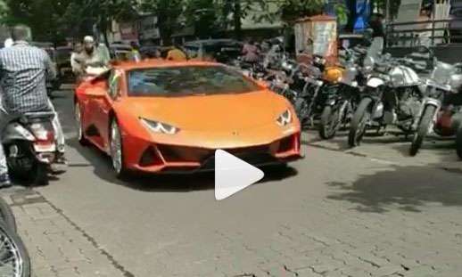 Hardik and Krunal Pandya in Lamborgini Hardik and Krunal Pandya in Lamborgini- India TV