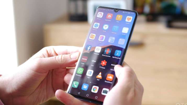 Huawei phone with new operating system expected in 2019 Huawei phone with new operating system expected in 2019- India TV Paisa
