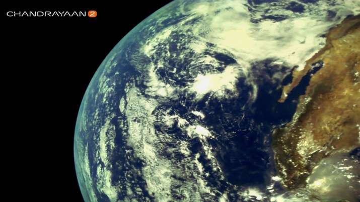 Chandrayaan 2 captures very first and beautiful images of the Earth Chandrayaan 2 captures very first and beautiful images of the Earth- India TV