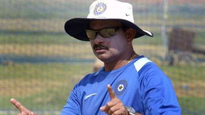 भारतीय टीम का बल्लेबाजी कोच बनने की दौड़ में शामिल हुए लालचंद राजपूत भारतीय टीम का बल्लेबाजी कोच बनने की दौड़ में शामिल हुए लालचंद राजपूत - India TV