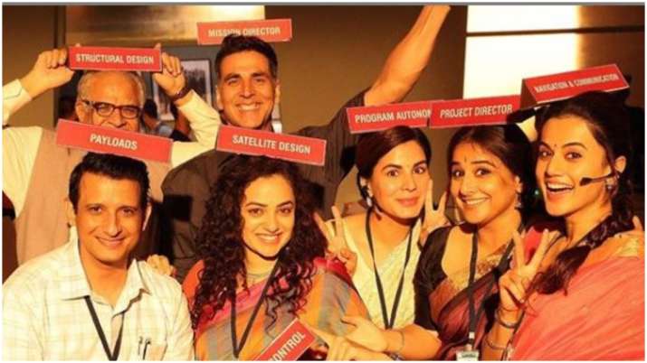 Mission mangal box Office collection day 2 Mission mangal box Office collection day 2- India TV