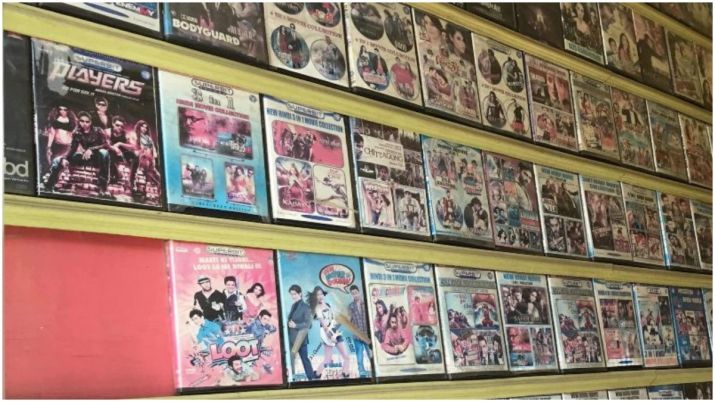 Indian Film CDs ban in pakistan Indian Film CDs ban in pakistan- India TV