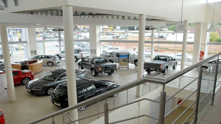 passenger vehicle sales down in july passenger vehicle sales down in july- India TV Paisa