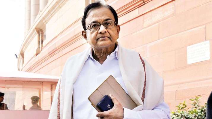 पीएम मोदी के धुर विरोधी कांग्रेस नेता पी चिदंबरम ने की इन तीन बातों की तारीफ पीएम मोदी के धुर विरोधी कांग्रेस नेता पी चिदंबरम ने की इन तीन बातों की तारीफ- India TV