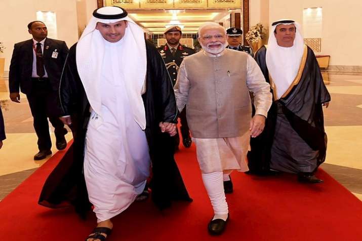 PM Modi launched RuPay card card in United Arab Emirates PM Modi launched RuPay card card in United Arab Emirates- India TV Paisa