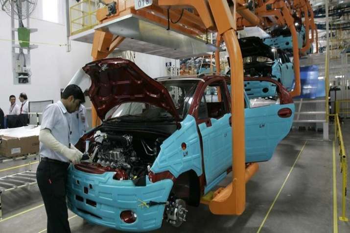 welfare group says Thousands of workers injured every year in auto factory accidents in Gurugram welfare group says Thousands of workers injured every year in auto factory accidents in Gurugram - India TV Paisa