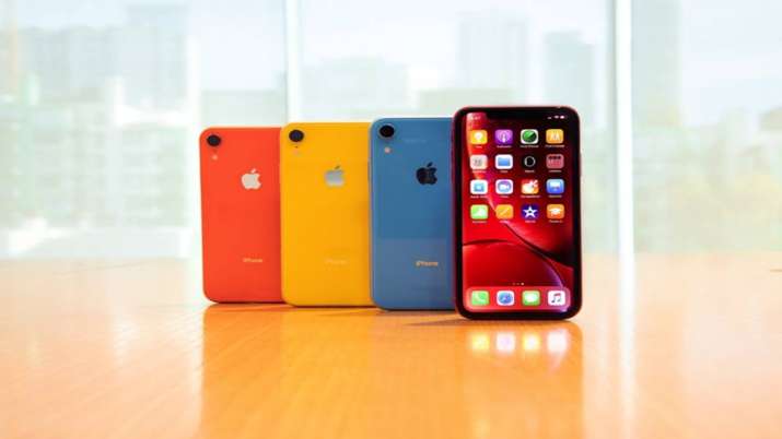 You can get iPhone XR for Rs 29,999 on Amazon You can get iPhone XR for Rs 29,999 on Amazon- India TV Paisa