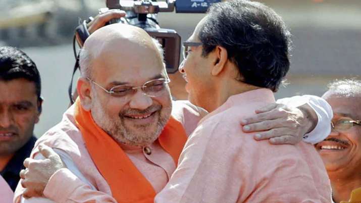 Harshvardhan Patil of Congress and Ganesh Naik of NCP to Join BJP Harshvardhan Patil of Congress and Ganesh Naik of NCP to Join BJP- India TV