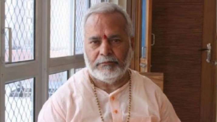 चिन्मयानंद प्रकरण में वायरल हुआ वीडियो, 5 करोड़ की रंगदारी मांगने से जुड़ा होने का दावा चिन्मयानंद प्रकरण में वायरल हुआ वीडियो, 5 करोड़ की रंगदारी मांगने से जुड़ा होने का दावा- India TV