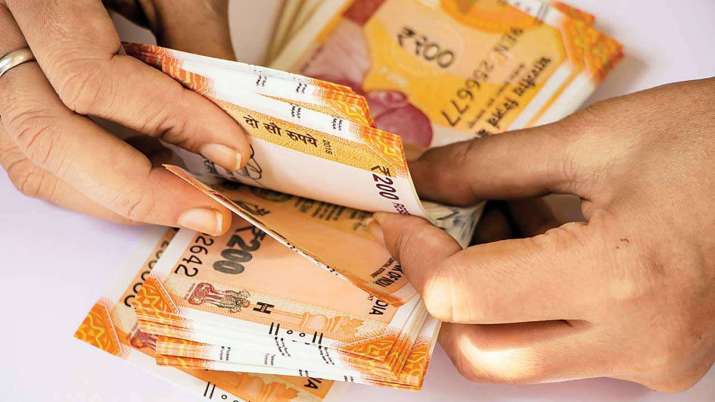 Labour Min notifies 8.65% interest rate on EPF for 2018-19 Labour Min notifies 8.65% interest rate on EPF for 2018-19- India TV Paisa