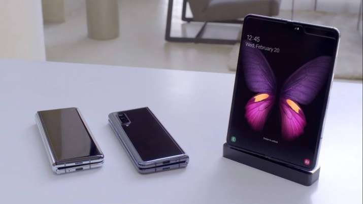 Samsung likely working on a cheaper Galaxy Fold Samsung likely working on a cheaper Galaxy Fold- India TV Paisa