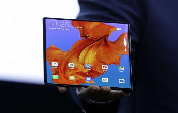 Huawei Mate X foldable 5G smartphone Huawei Mate X foldable 5G smartphone- India TV Paisa