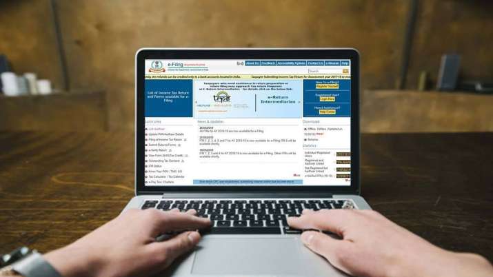 ITR Filing 2019: Over 5.65 cr income tax returns filed as deadline ended on Aug 31 ITR Filing 2019: Over 5.65 cr income tax returns filed as deadline ended on Aug 31- India TV Paisa