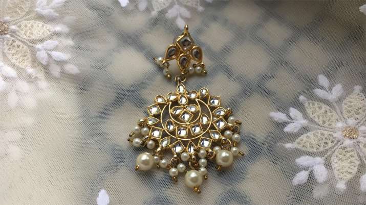 'Jhumka' may reunite 2 friends who separated during partition 'Jhumka' may reunite 2 friends who separated during partition- India TV