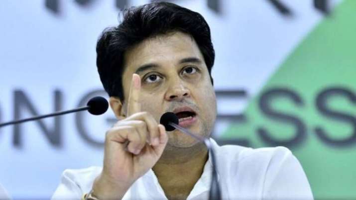 Jyotiraditya Scindia on reports of his meeting with Congress interim president Sonia Gandhi postpone Jyotiraditya Scindia on reports of his meeting with Congress interim president Sonia Gandhi postpone- India TV