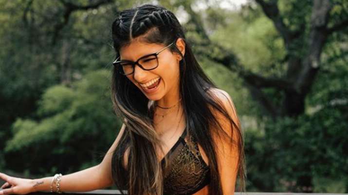 Bigg Boss 13: क्या 'बिग बॉस 13'... Bigg Boss 13: क्या 'बिग बॉस 13'...- India TV