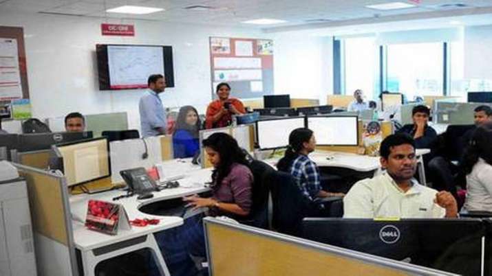India's services sector activity eases in Aug amid softer rise in new business orders India's services sector activity eases in Aug amid softer rise in new business orders- India TV Paisa