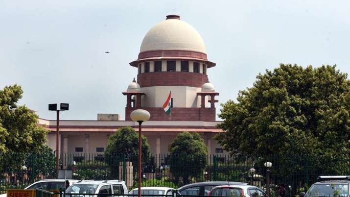 SC में 4 नए जजों ने ली शपथ, आखिर कौन-कौन है ये नए जज?