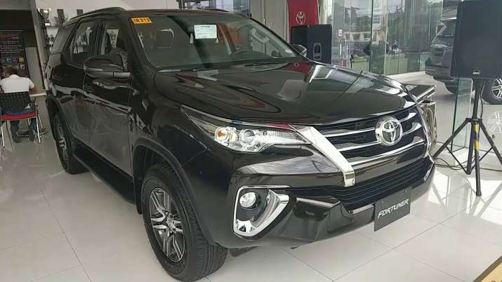 Toyota Kirloskar launches limited edition Fortuner priced at Rs 33.85 lakh Toyota Kirloskar launches limited edition Fortuner priced at Rs 33.85 lakh- India TV Paisa