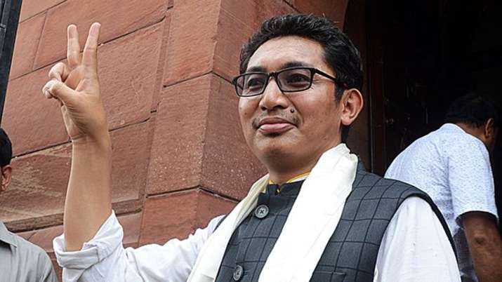 Ladakh Autonomous Hill Development Council By election at Martselang Constituency won by BJP candida Ladakh Autonomous Hill Development Council By election at Martselang Constituency won by BJP candida- India TV