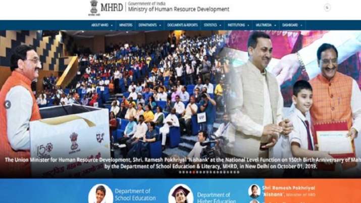 HRD Minister Ramesh Pokhriyal Nishank inaugurate 21... HRD Minister Ramesh Pokhriyal Nishank inaugurate 21...- India TV