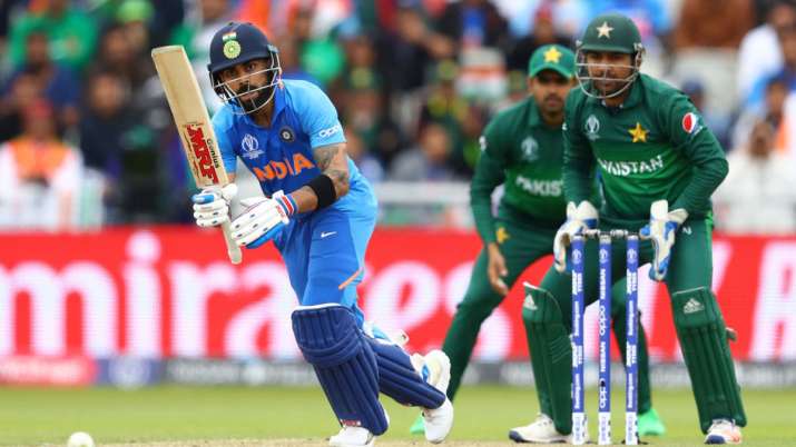 Pakistani fan invited Virat Kohli to play in his country Pakistani fan invited Virat Kohli to play in his country- India TV