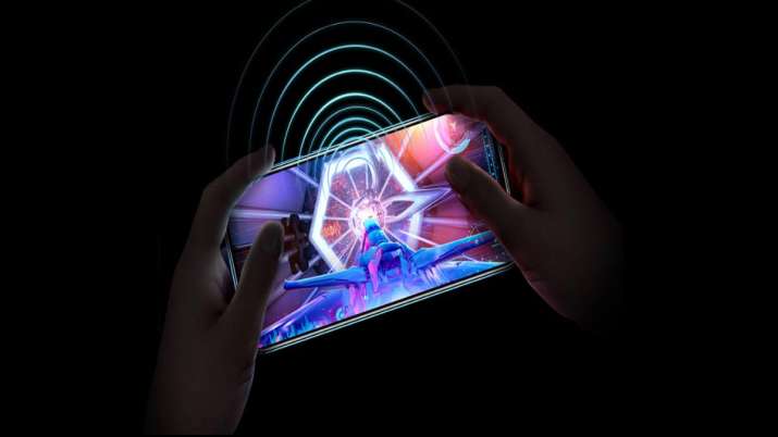 Honor readies V30 5G with dual front cameras Honor readies V30 5G with dual front cameras- India TV Paisa