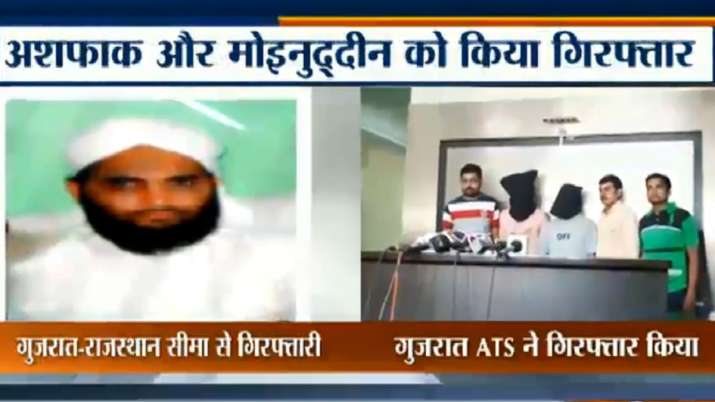 कमलेश तिवारी हत्याकांड के दोनों मुख्य आरोपी गिरफ्तार कमलेश तिवारी हत्याकांड के दोनों मुख्य आरोपी गिरफ्तार- India TV