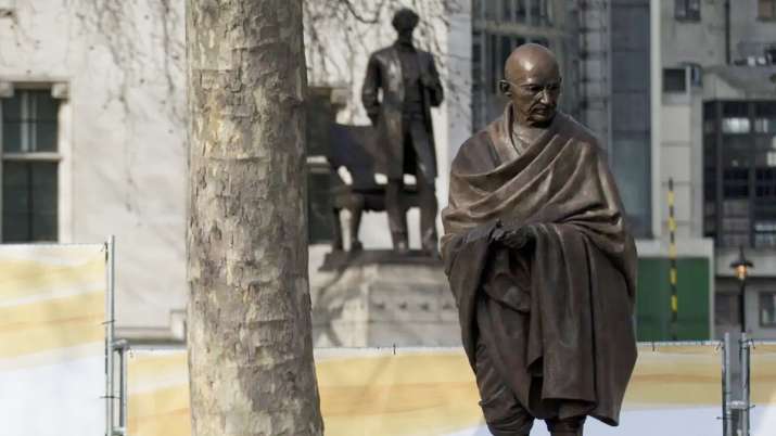 Gandhi statue proposal in Manchester sees Indian and Pakistani students go head-to-head Gandhi statue proposal in Manchester sees Indian and Pakistani students go head-to-head- India TV