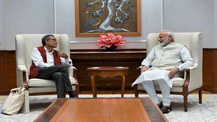 Abhijit Banerjee meets PM Modi Abhijit Banerjee meets PM Modi- India TV
