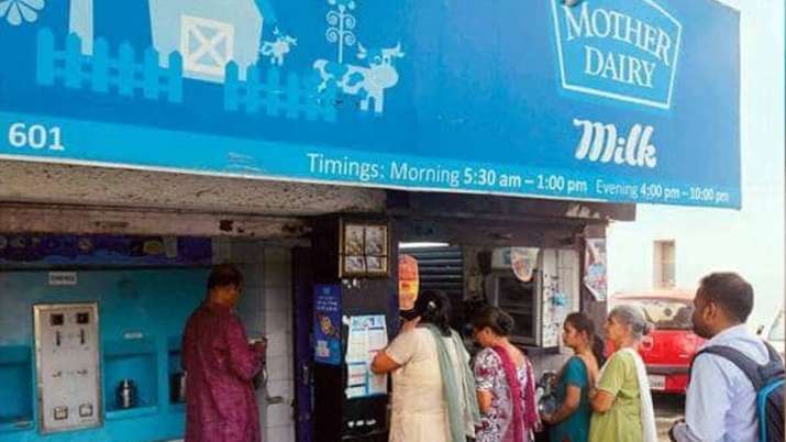 Mother dairy did not cut token milk price Mother dairy did not cut token milk price- India TV Paisa
