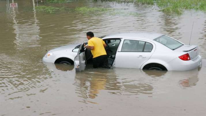 If your car is drowned in flood, then know how you will get the benefit of motor insurance If your car is drowned in flood, then know how you will get the benefit of motor insurance- India TV Paisa
