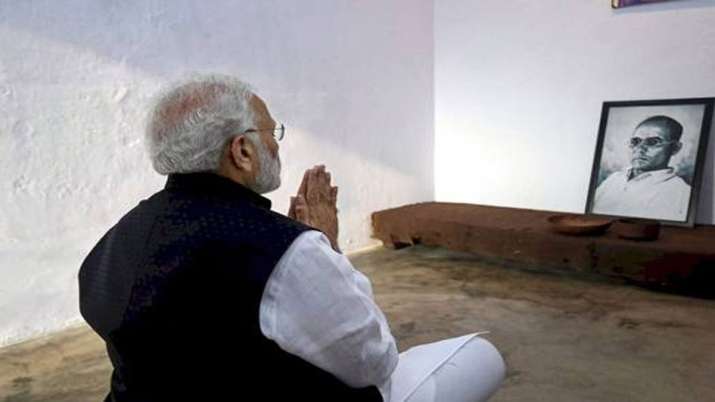 Bharat Ratna for Veer Savarkar BJP promise in Maharashtra Election manifesto Bharat Ratna for Veer Savarkar BJP promise in Maharashtra Election manifesto- India TV