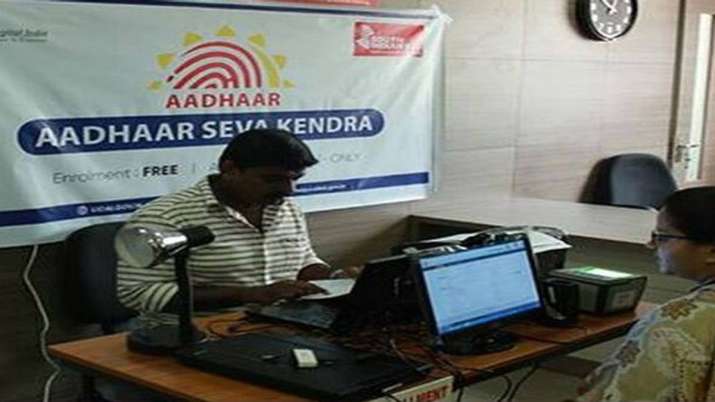 Aadhaar ubiquitous, but updating is hardest part Aadhaar ubiquitous, but updating is hardest part- India TV Paisa