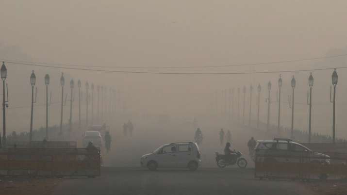 दिल्ली में प्रदूषण का कहर, द्वारका में AQI 700 के करीब पहुंचा; हाईकोर्ट ने लगाई फटकार दिल्ली में प्रदूषण का कहर, द्वारका में AQI 700 के करीब पहुंचा; हाईकोर्ट ने लगाई फटकार- India TV