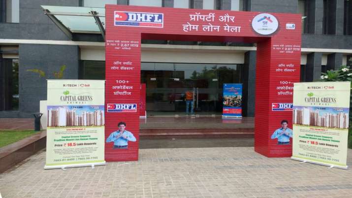 DHFL total loan portfolio at Rs 95,615 crore DHFL total loan portfolio at Rs 95,615 crore- India TV Paisa