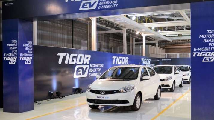 EESL slashes EV order by 70PC to just 3k on Andhra cancellation EESL slashes EV order by 70PC to just 3k on Andhra cancellation- India TV Paisa